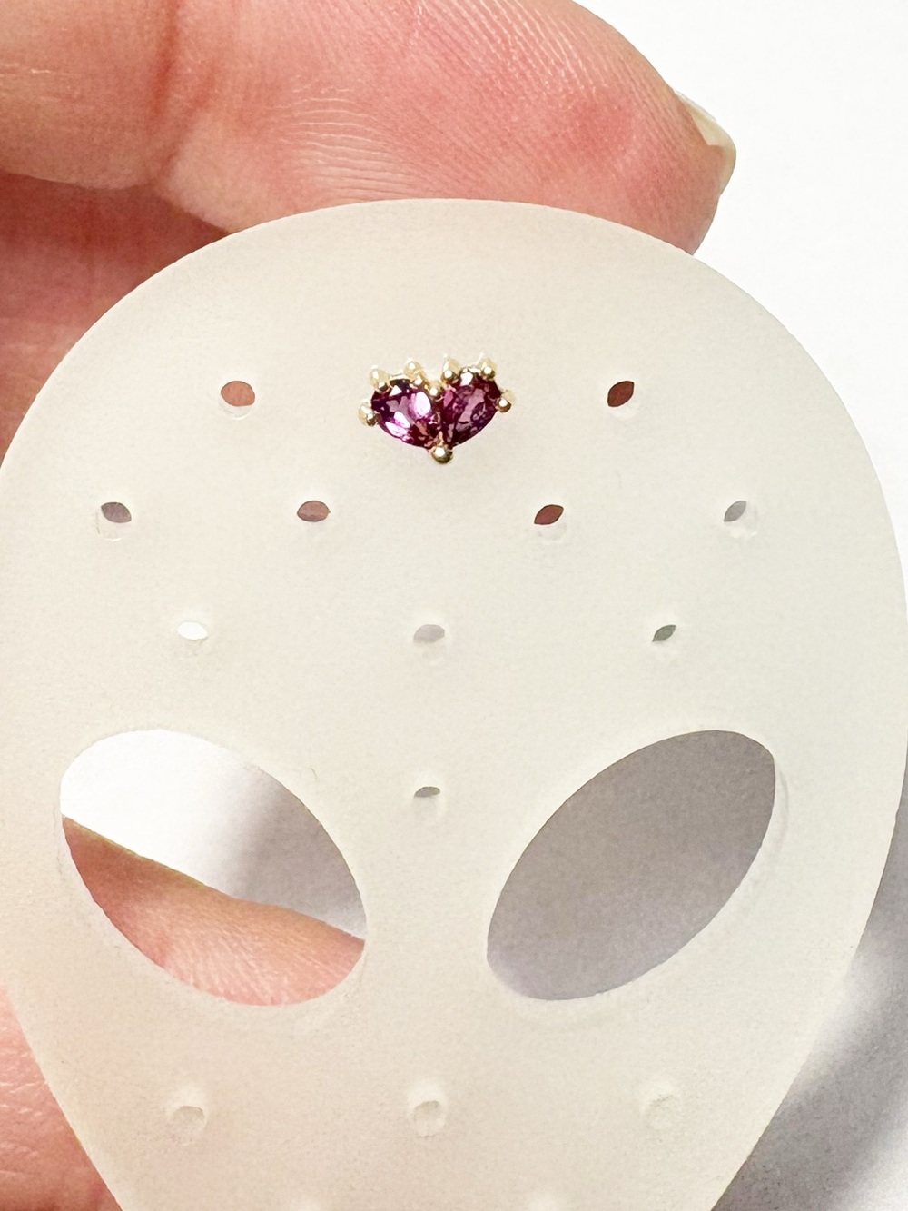 14K Solid Gold Leaf Rhodolite Garnet Stud - Picture 3 of 4